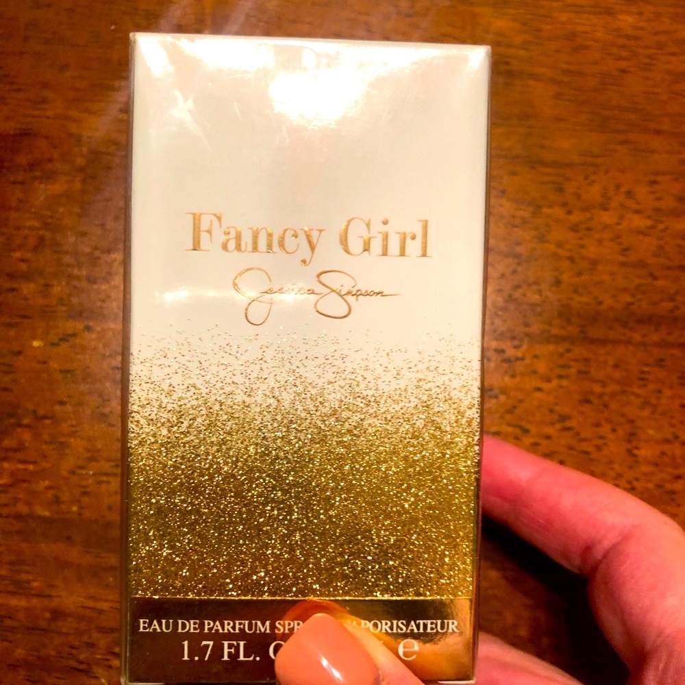Fancy Girl Perfume by Jessica Simpson